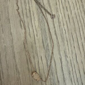 Kendra scott necklace